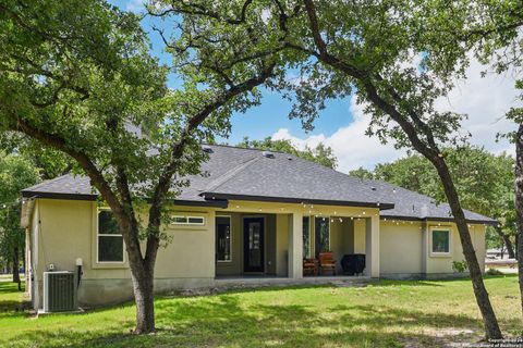 A home in La Vernia