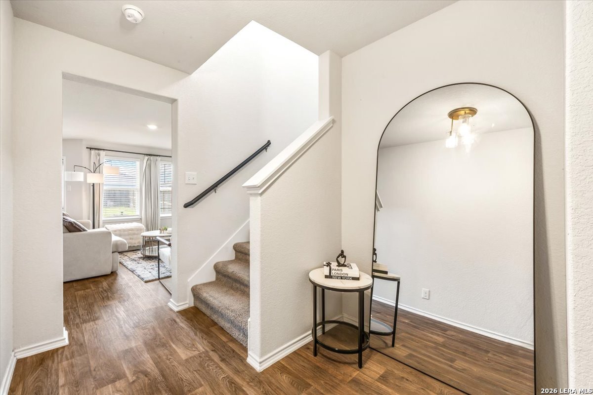 10011 Crabapple Pass