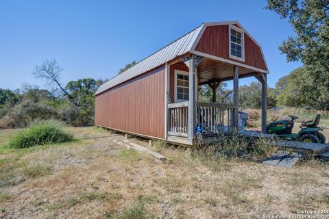 A home in Poteet