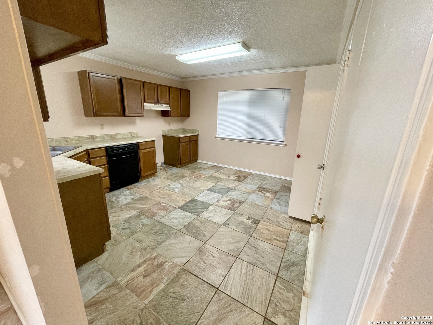 13219 Larkway