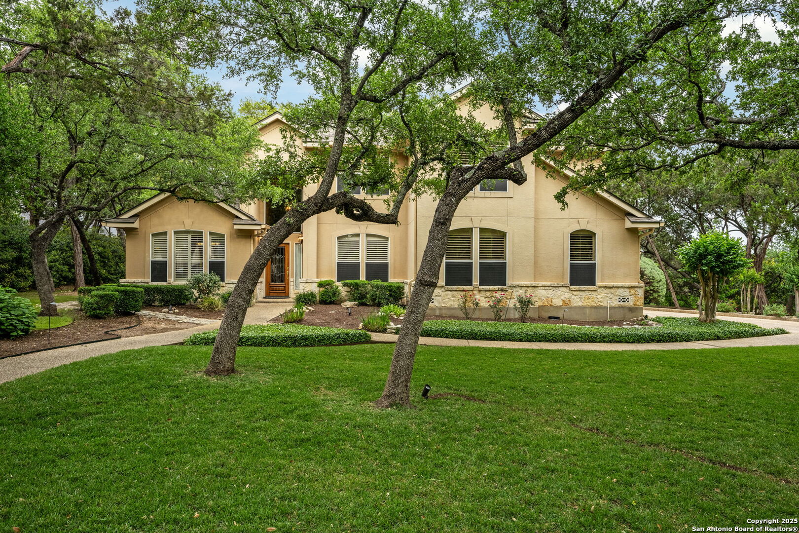 13740 Magnolia Way