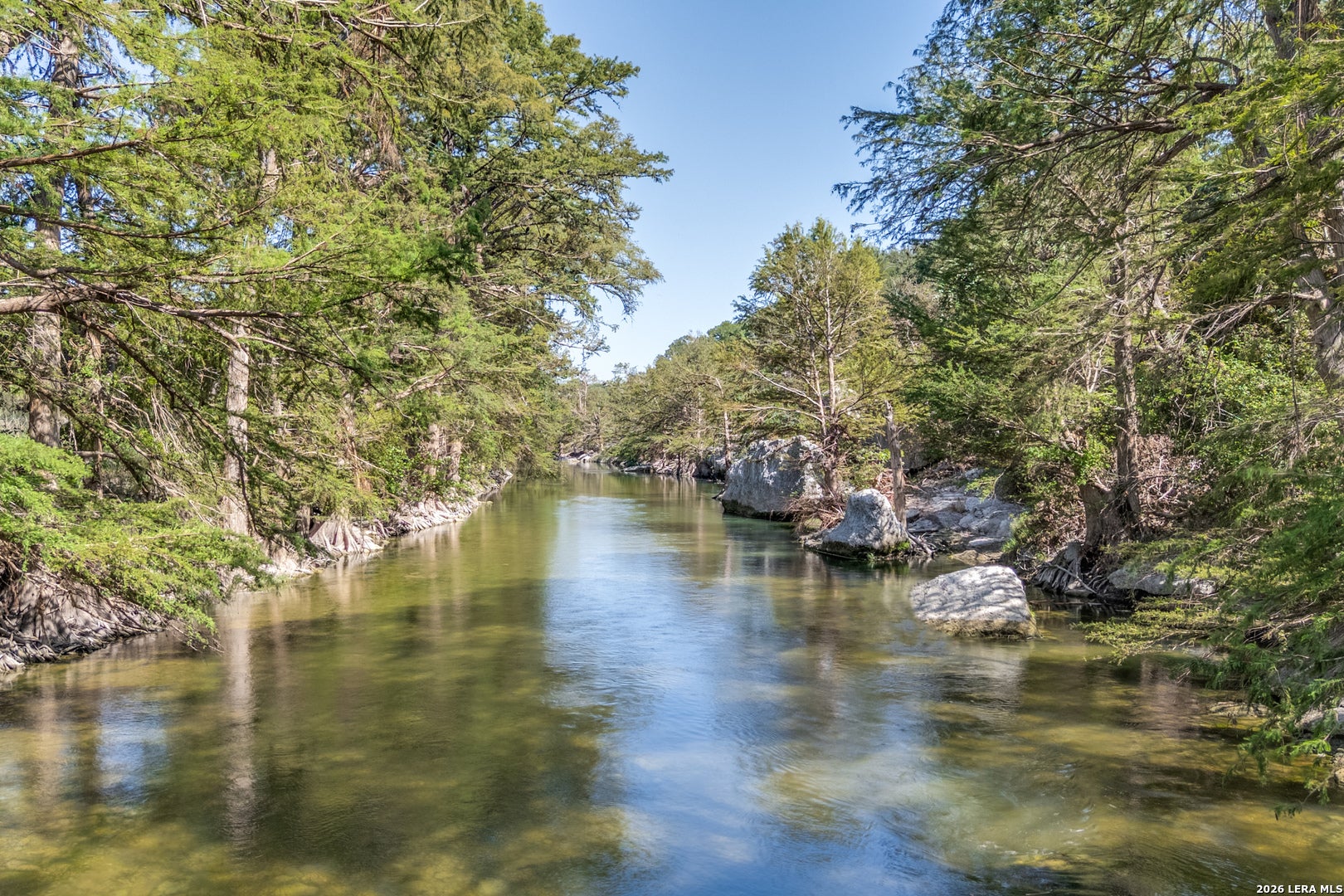 231 RIVER FOREST DR