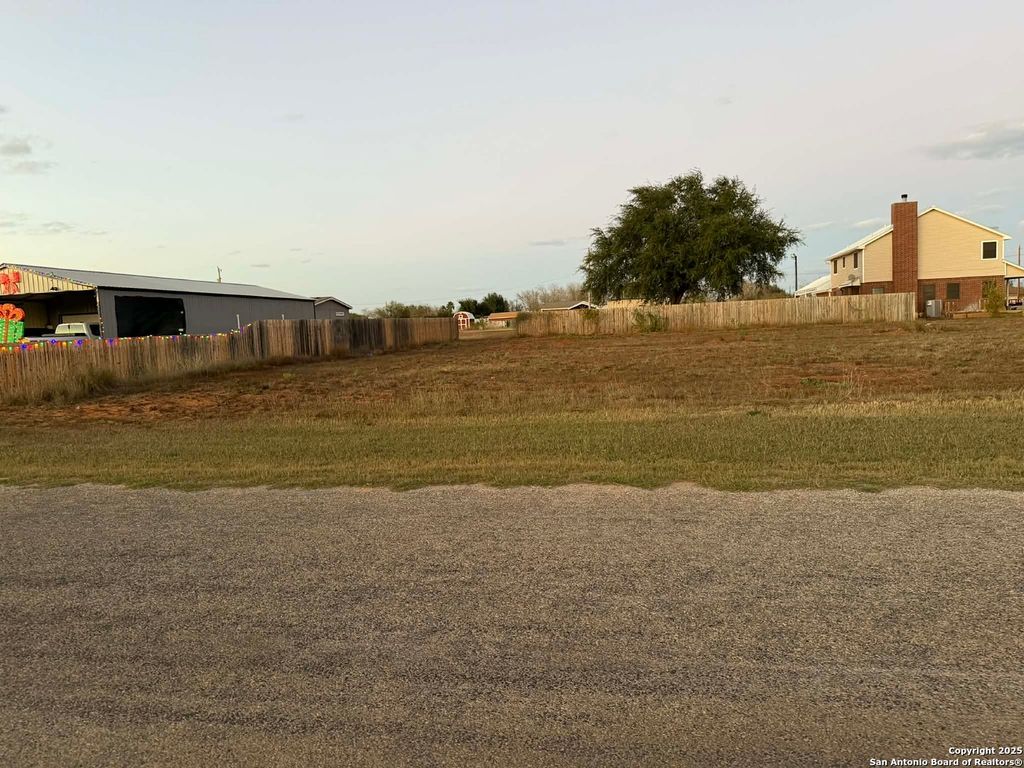 Photo of 17&amp;16 Merle, Dilley, TX 78017 (MLS # 1930350)