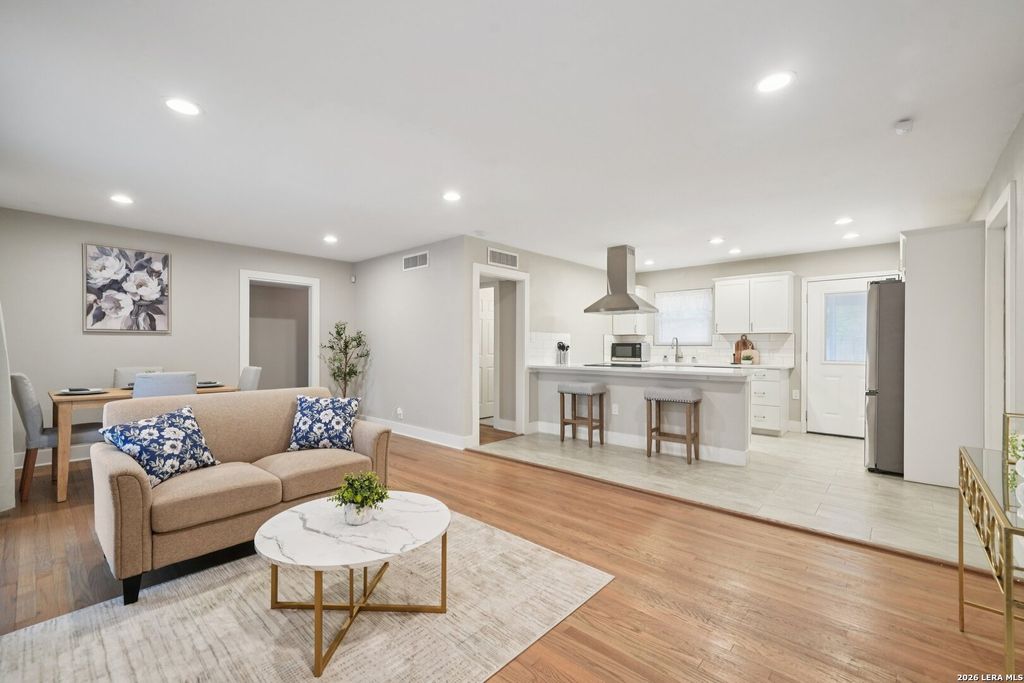 Photo of 4514 Allegheny, San Antonio, TX 78229 (MLS # 1954272)