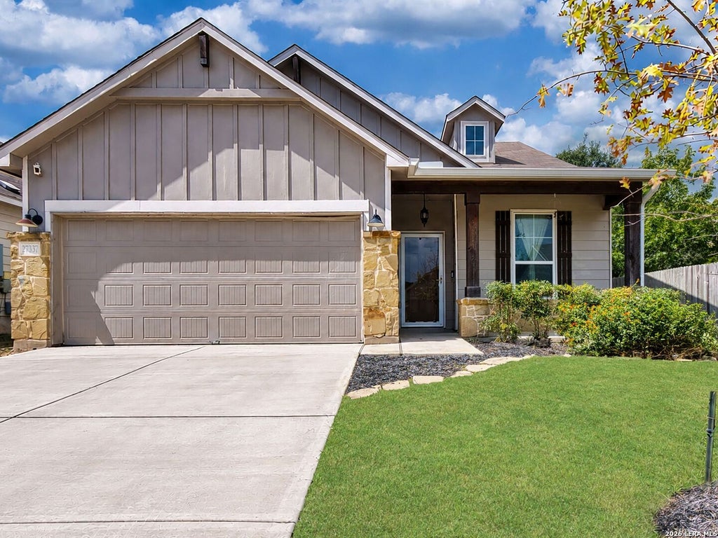 Photo of 27337 Emilie Canyon, San Antonio, TX 78260 (MLS # 2018111)