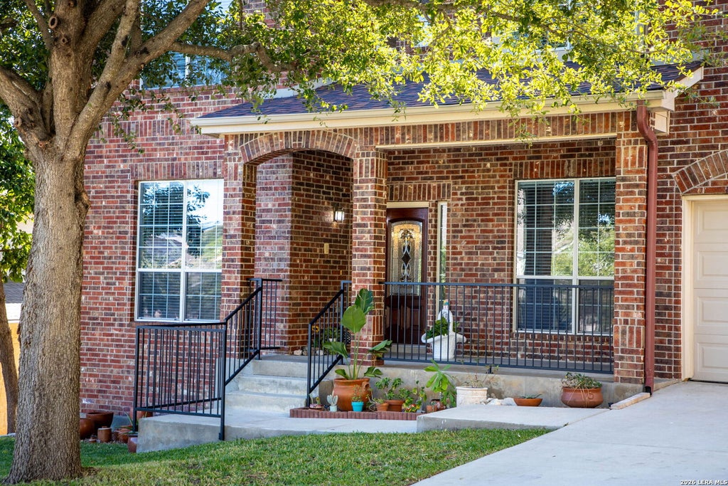 Photo of 510 CATANBO CT, San Antonio, TX 78258 (MLS # 1957652)