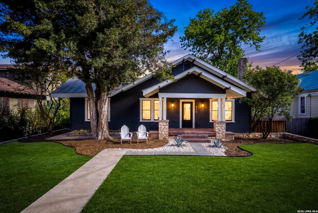 Photo of 850 Estes, Alamo Heights, TX 78209 (MLS # 1948832)