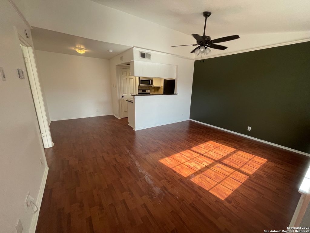 Photo of 11610 VANCE JACKSON RD 104 #104, San Antonio, TX 78230 (MLS # 1952866)