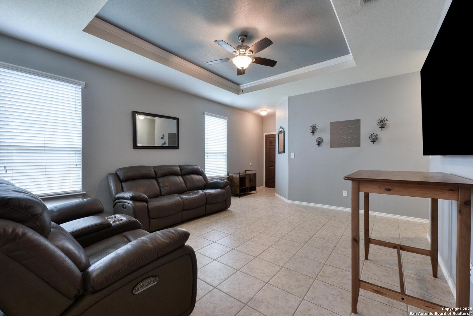 10322 Castello Canyon
