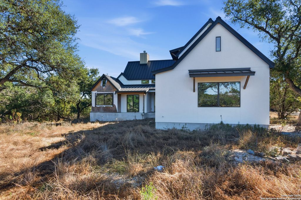 Photo of 1742 Paradise Pkwy, Canyon Lake, TX 78133 (MLS # 1924827)