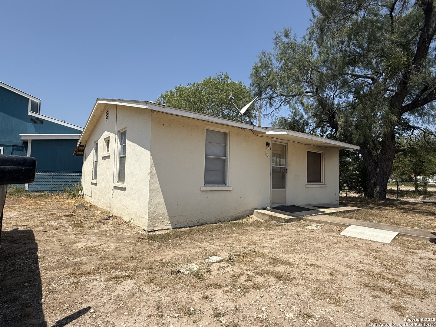 Photo 1 of 9 — 113 claudia, Uvalde, TX 78801