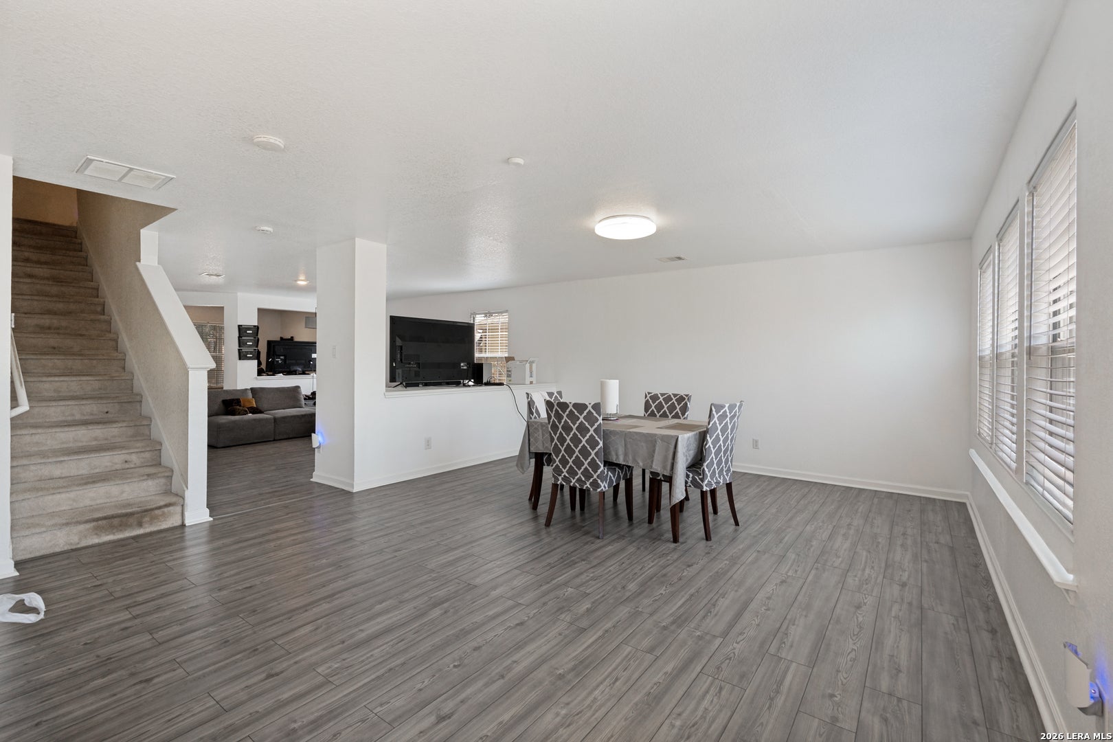 652 CHEROKEE BLVD
