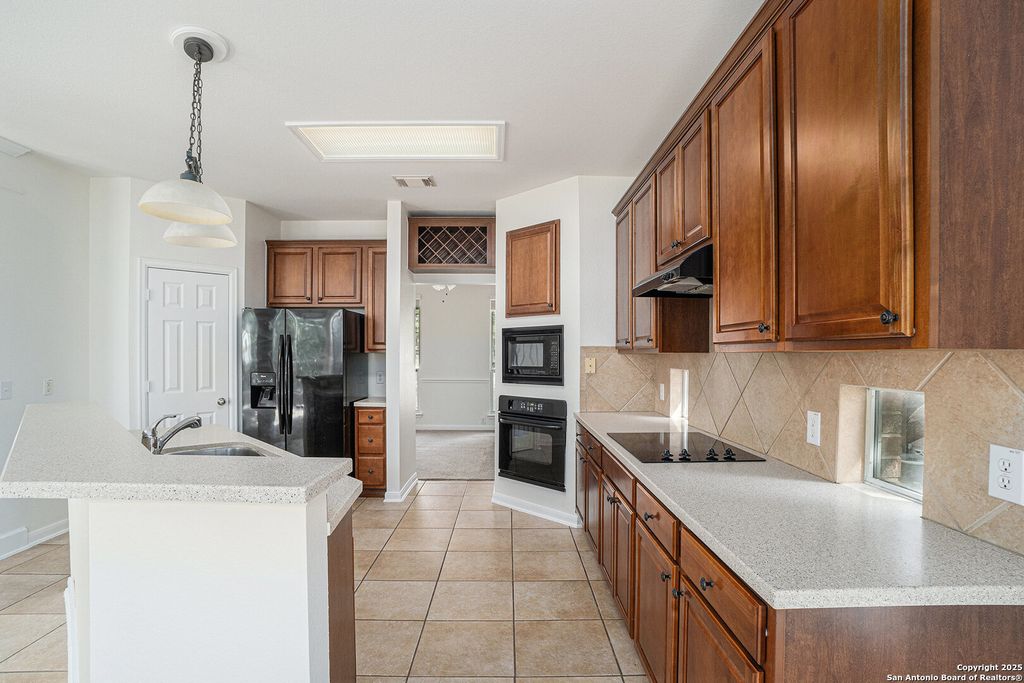 Photo of 1016 Steubing Oaks, San Antonio, TX 78258 (MLS # 1915241)