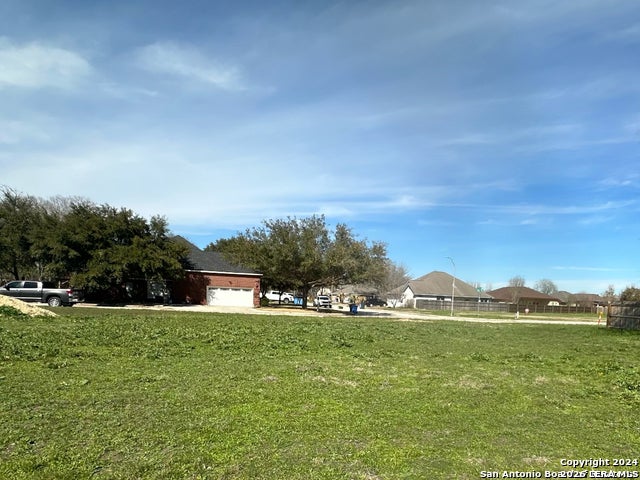 Photo of 263 Club View E, Seguin, TX 78155 (MLS # 2022578)