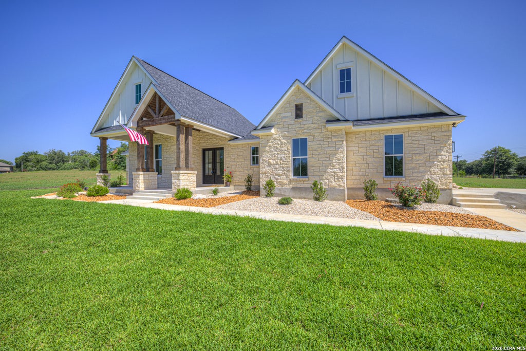 Photo of 110 LAKE VILLAGE RD, Seguin, TX 78155 (MLS # 1962769)