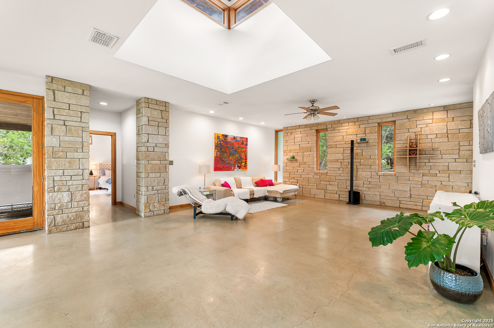 317 Saddle Mountain