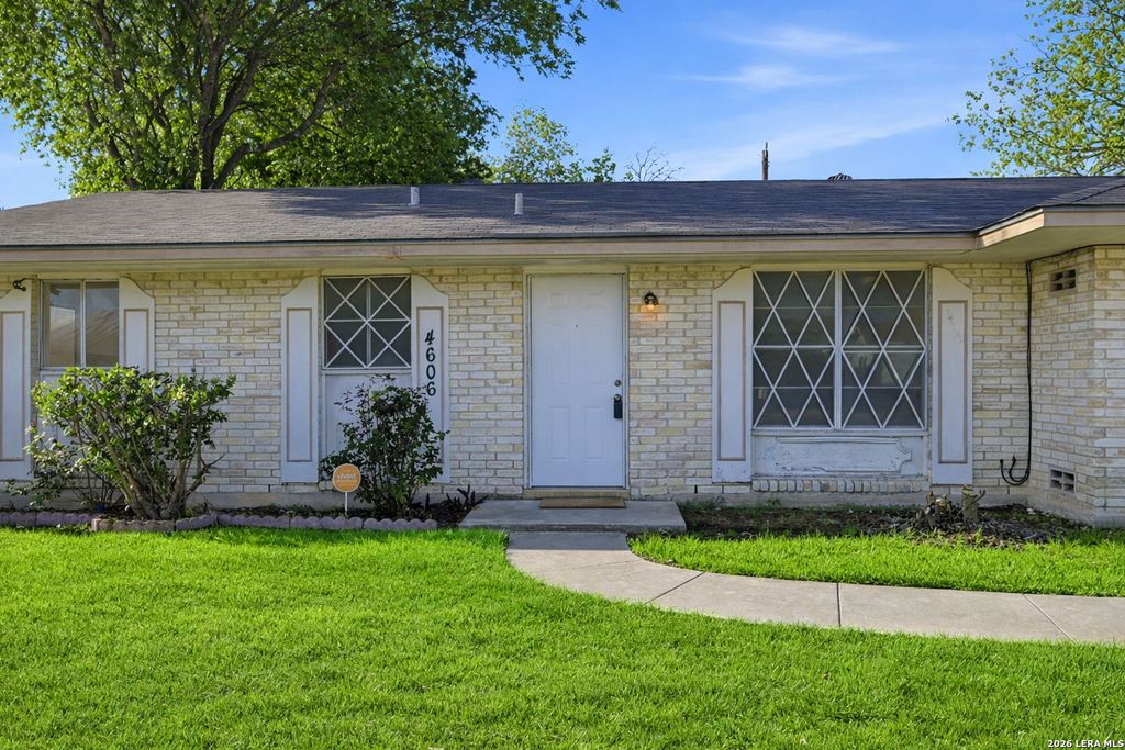 Photo of 4606 Hollyspring Drive, San Antonio, TX 78220 (MLS # 1957757)