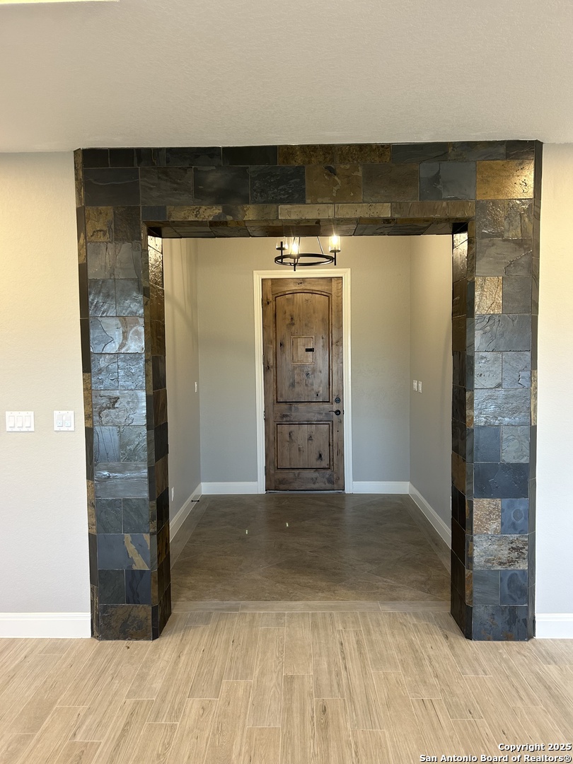108 Estates Dr