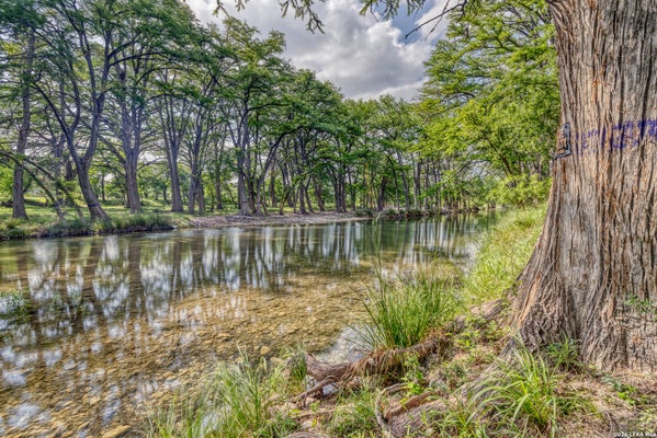 LITTLE DRY FRIO RD, LEAKEY, TX 78873 - Image 68f8a3e778f3fd74f2ea945dc8f66d53/118128860
