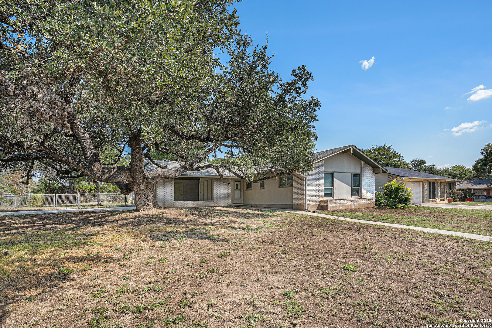 5951 Rainmaker St, San Antonio, TX, 78238