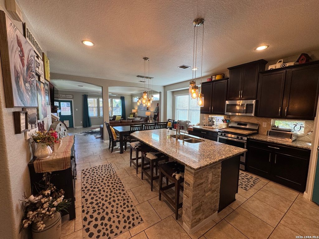 Photo of 13438 Canyon Mdw, San Antonio, TX 78254 (MLS # 1958875)