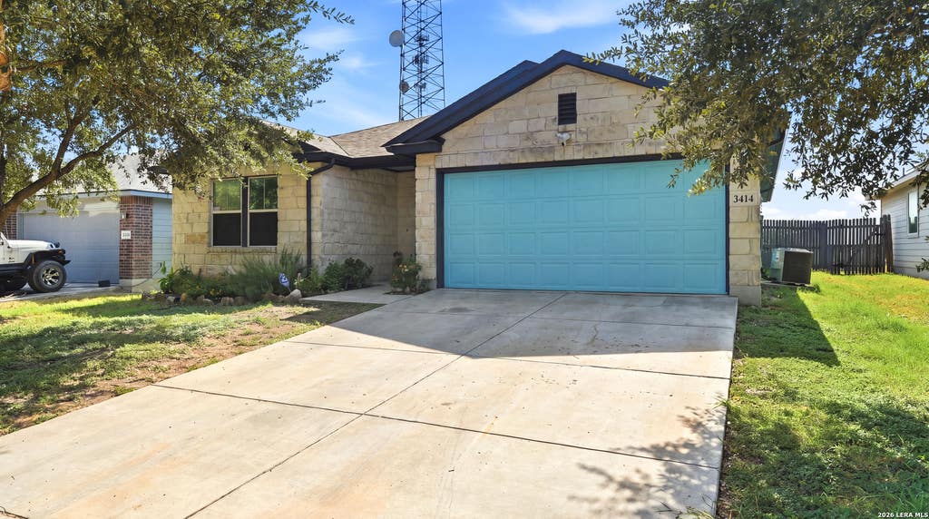 Photo of 3414 ZACHARY ST, Seguin, TX 78155 (MLS # 2010091)