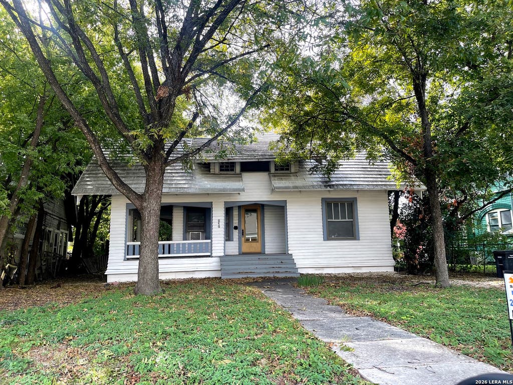 Photo of 210 FLORIDA ST, San Antonio, TX 78210 (MLS # 1973383)
