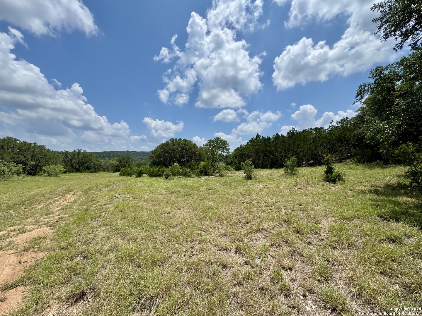 LOT 186 Pr 1712