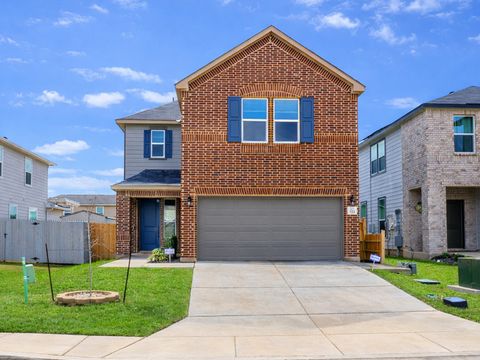 Photo of 511 Dakota Crk, New Braunfels, TX 78130 (MLS # 1950876)
