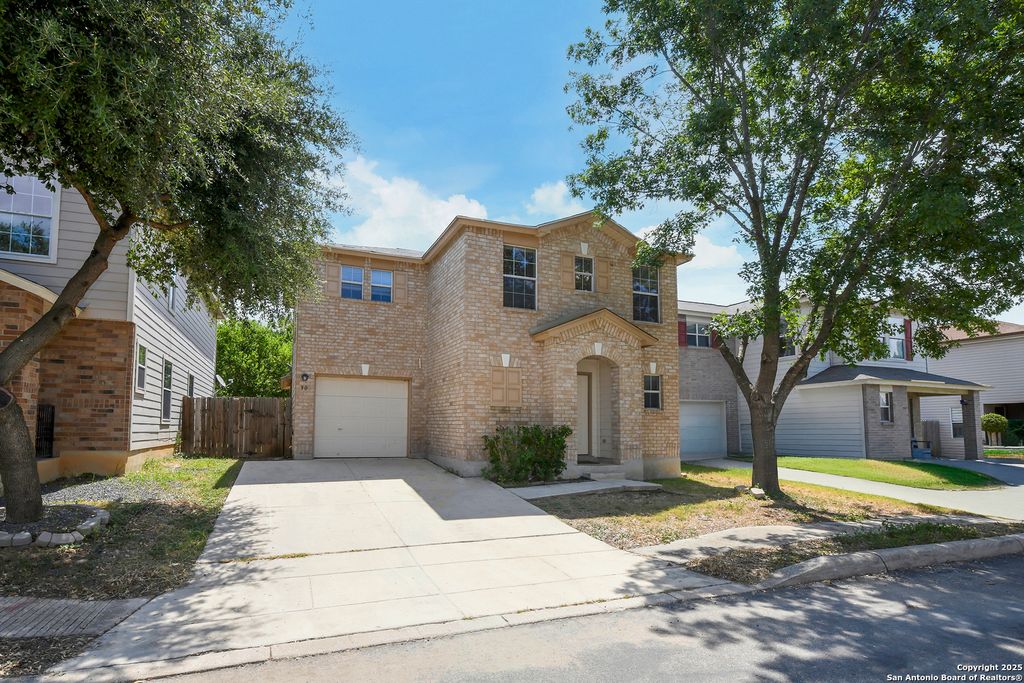 Photo of 30 KNIGHTS PEAK, San Antonio, TX 78254 (MLS # 1950662)