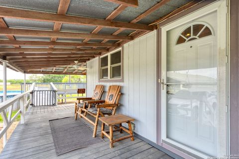 A home in Atascosa