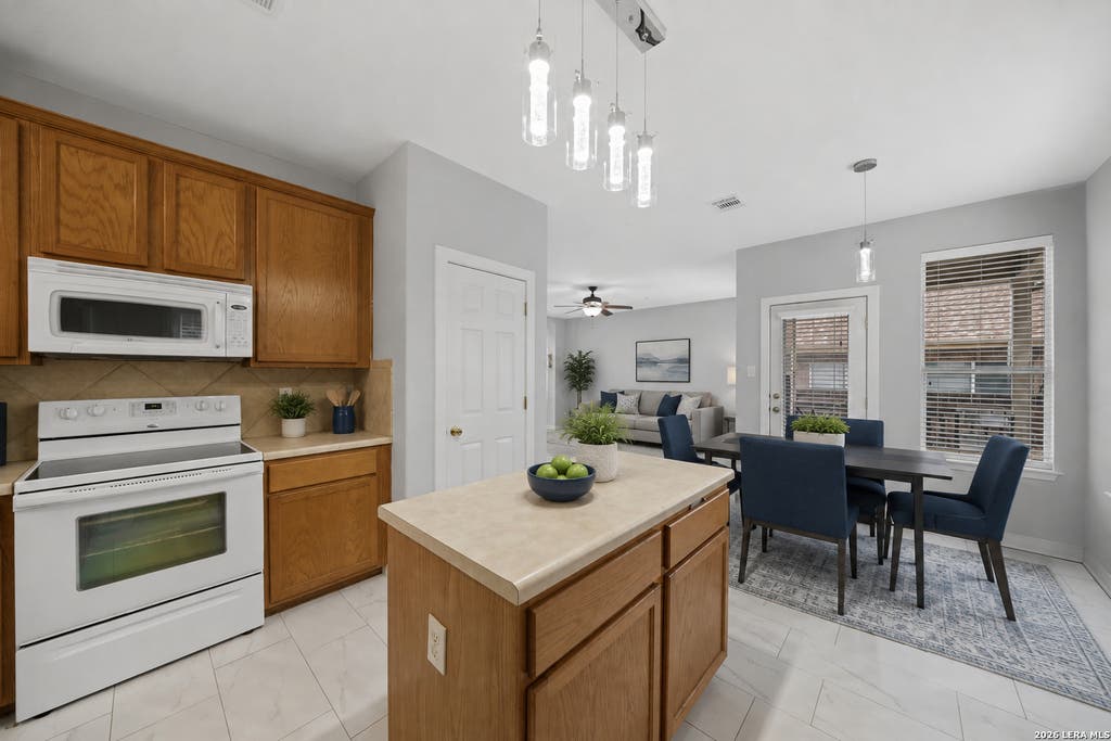 Photo of 2518 Sir Barton Bay, Schertz, TX 78108 (MLS # 2007848)