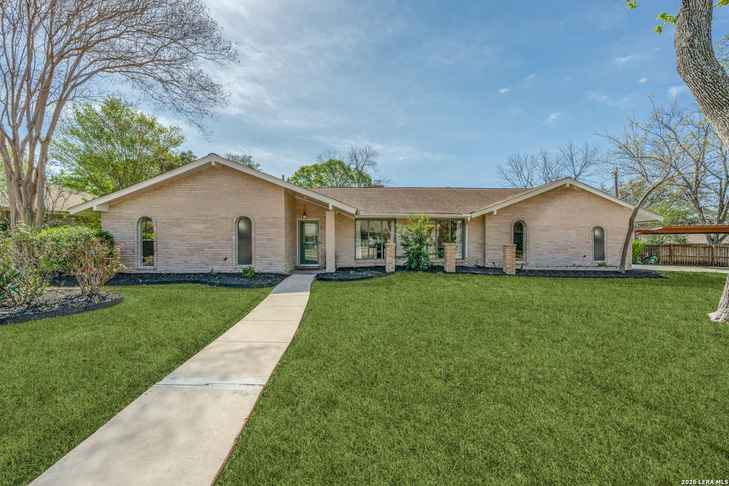Photo of 626 Moorside, Windcrest, TX 78239 (MLS # 1950524)
