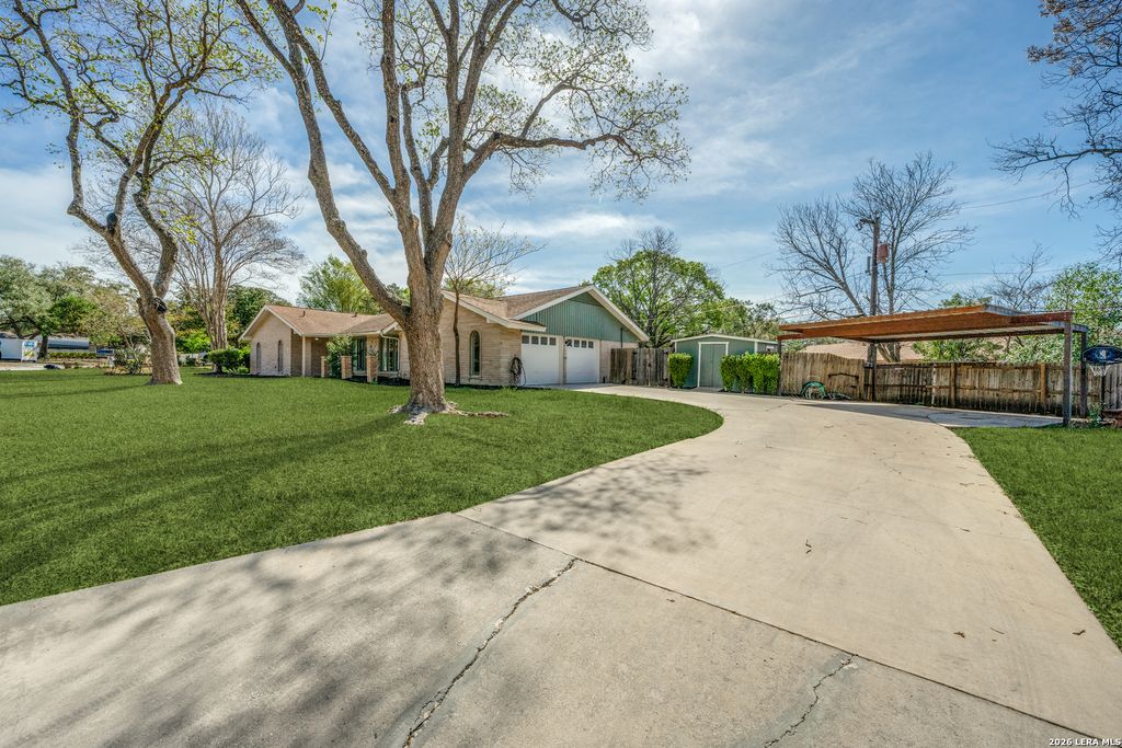 Photo of 626 Moorside, Windcrest, TX 78239 (MLS # 1950524)