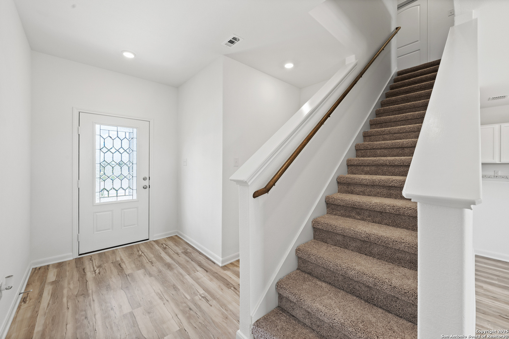 11526 Woodpecker Drive