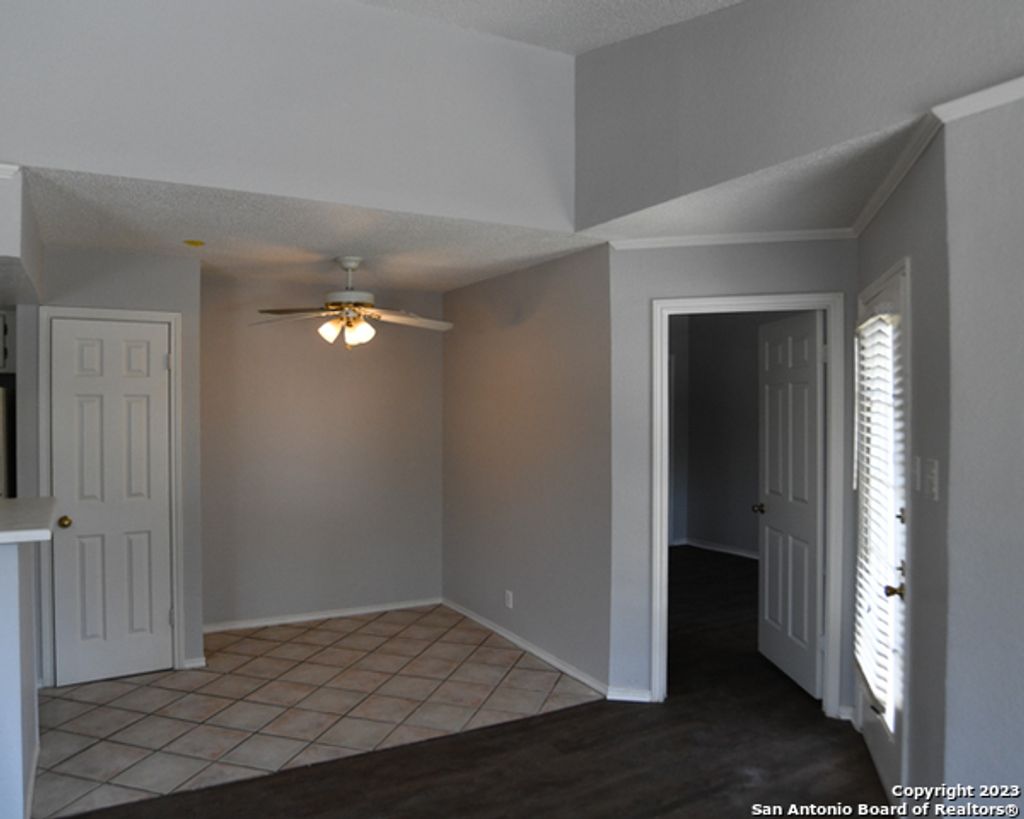 Photo of 11610 VANCE JACKSON RD 506 #506, San Antonio, TX 78230 (MLS # 1990326)