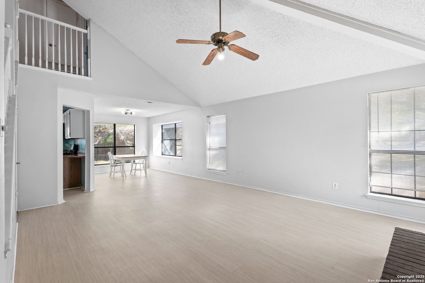 Search 7563 Tantivity