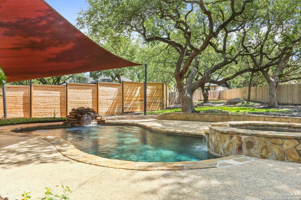 Photo of 927 Scenic Stroll, San Antonio, TX 78260 (MLS # 1920850)