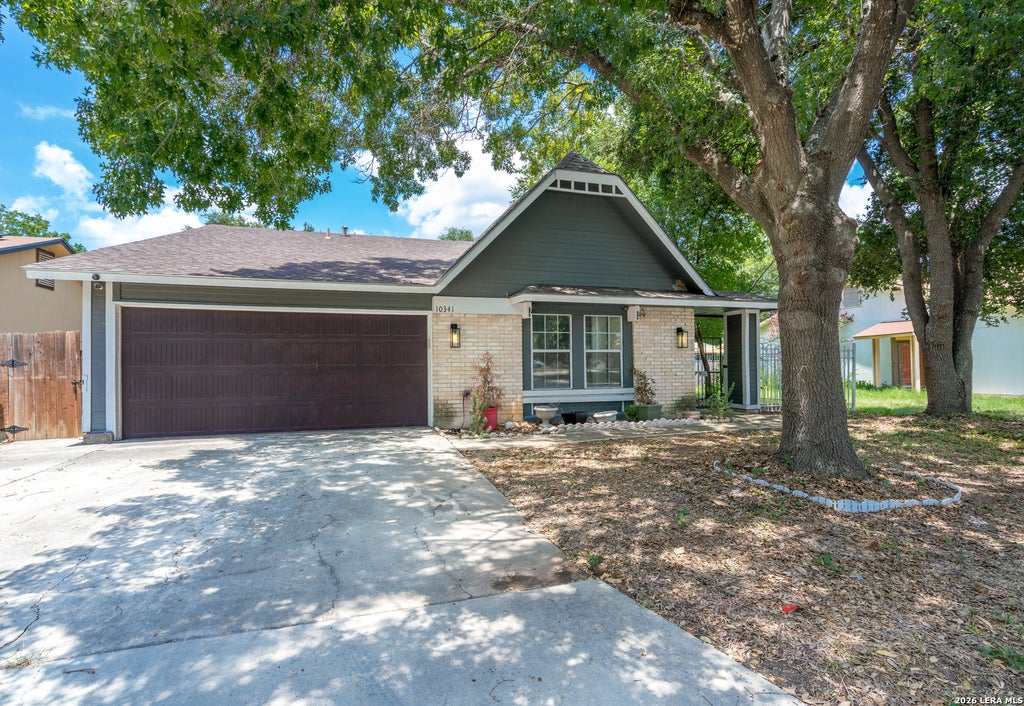 Photo of 10341 Country Bluff, San Antonio, TX 78258 (MLS # 2007406)