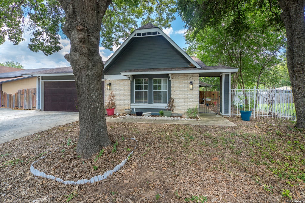 Photo of 10341 Country Bluff, San Antonio, TX 78258 (MLS # 2007406)
