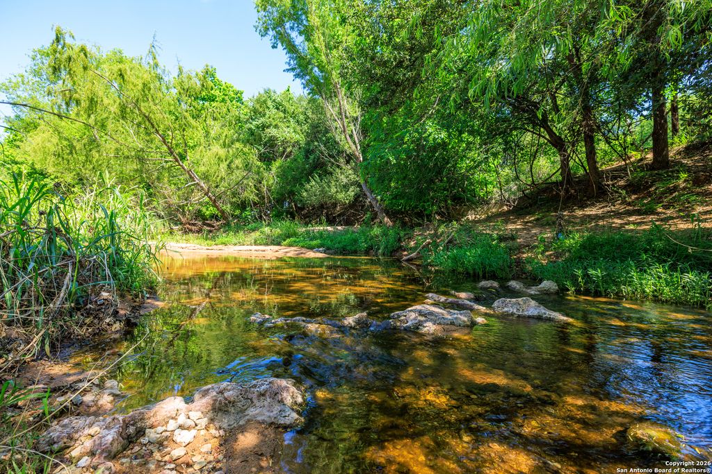 Photo of 308 Oakhaven Lane, Fredericksburg, TX 78624 (MLS # 1931708)