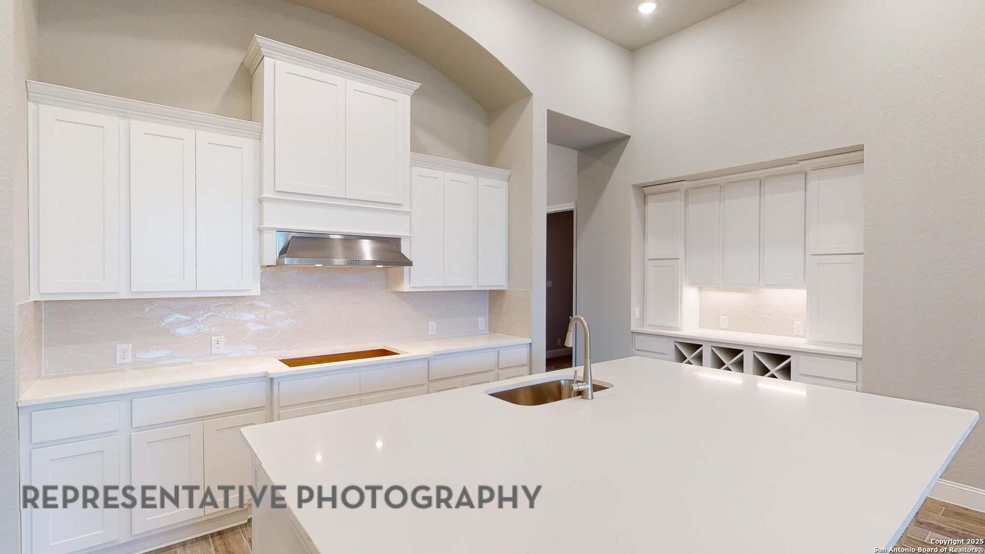 401 Dulce Vista