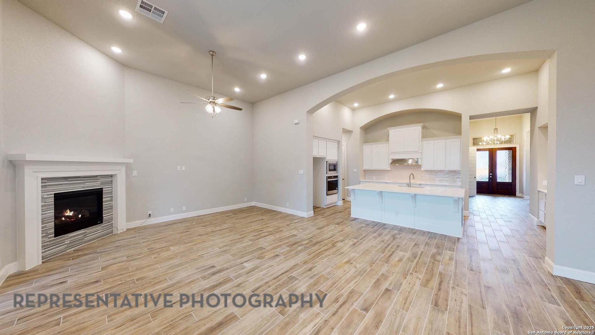 401 Dulce Vista