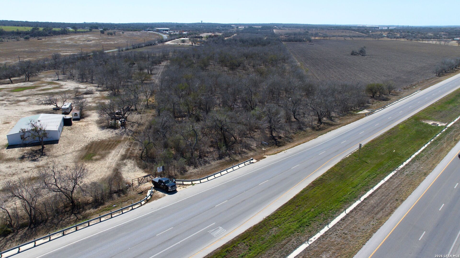 44± AC S Loop 1604 E