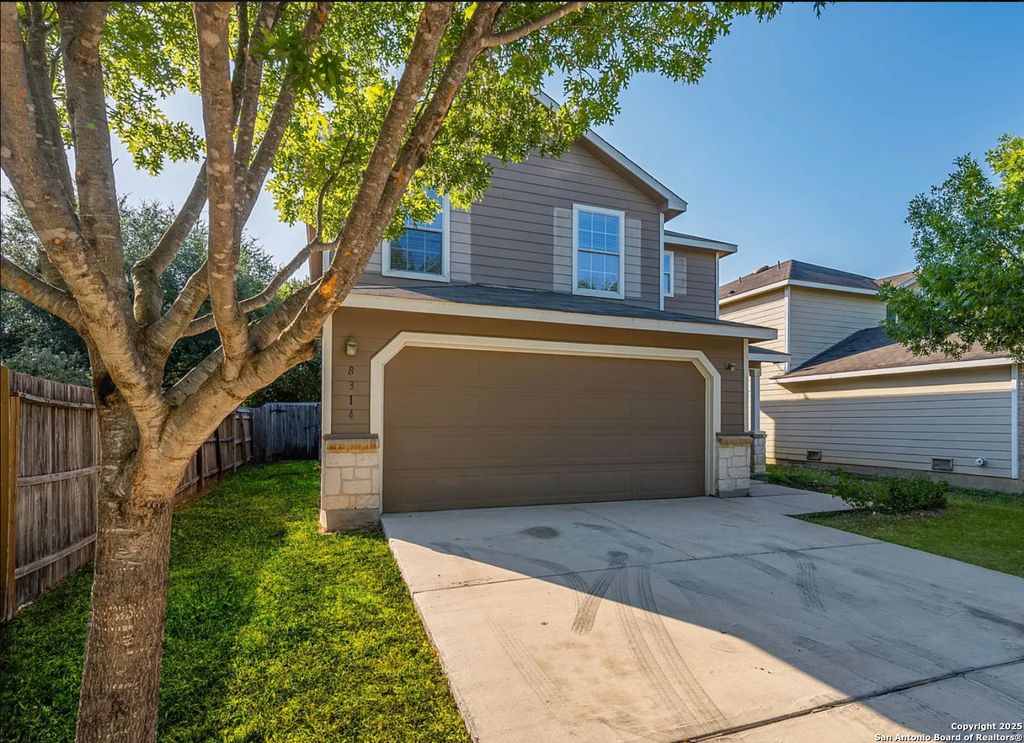 Photo of 8314 Deer Creek Run, San Antonio, TX 78254 (MLS # 1881525)