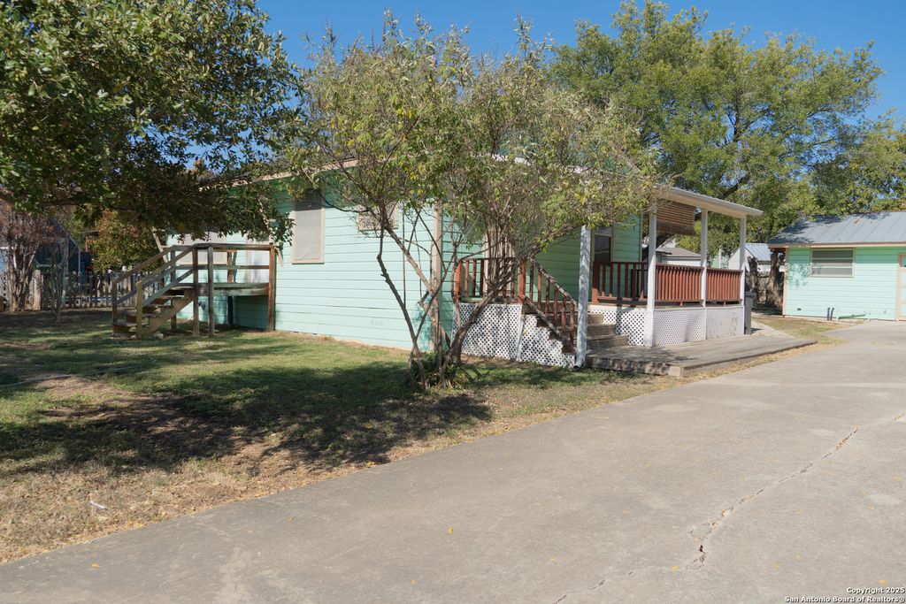 Photo of 4707 Erin, San Antonio, TX 78217 (MLS # 1929986)