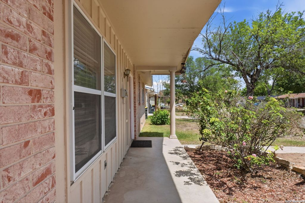 Photo of 701 Aviation Ave, Schertz, TX 78154 (MLS # 1956972)