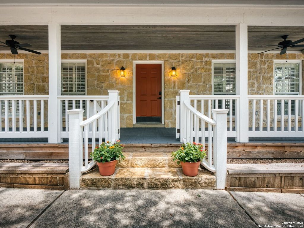 Photo of 146/144 Ranger Creek Rd, Boerne, TX 78006 (MLS # 1888749)