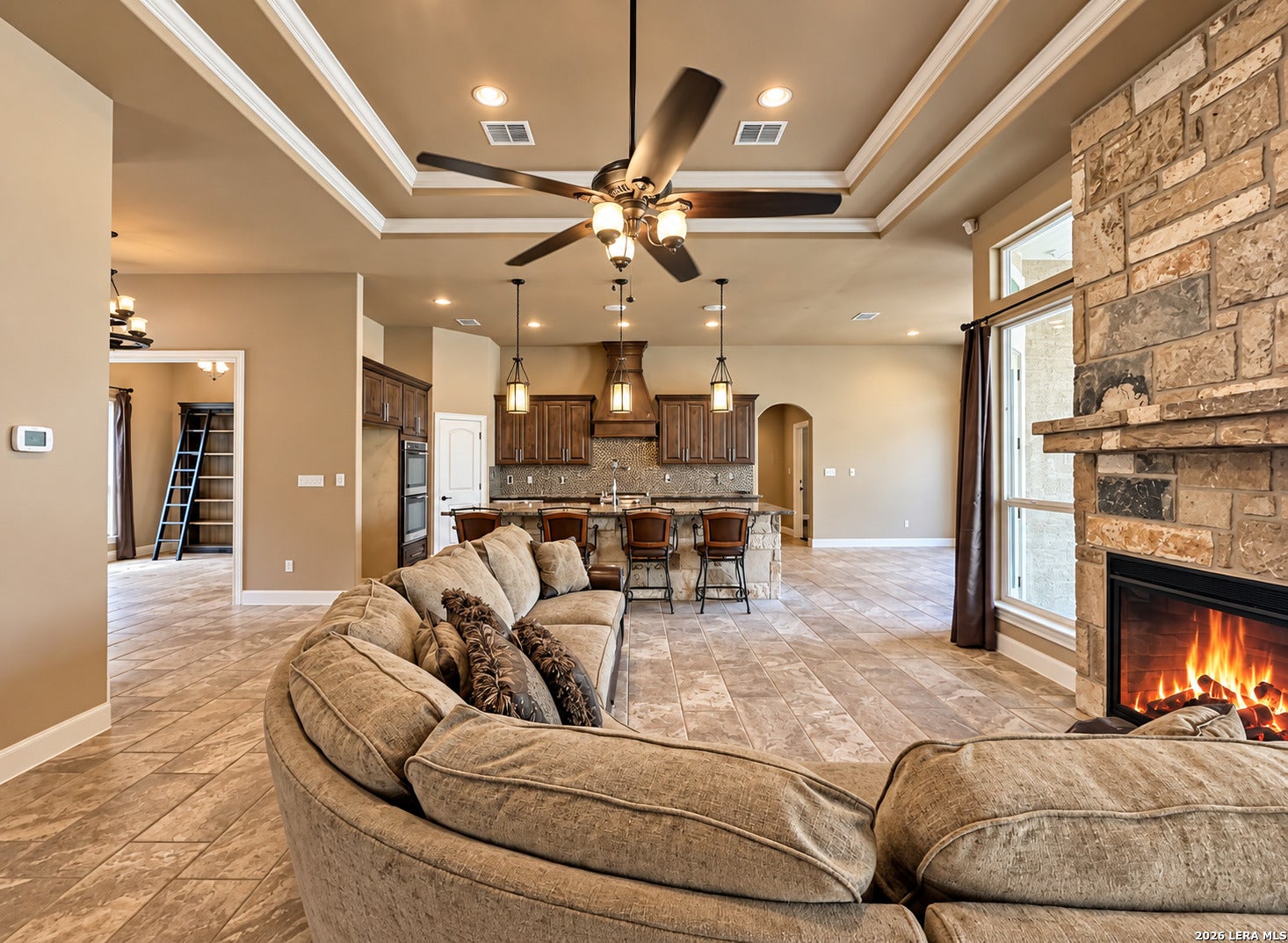 113 HOSKINS TRL