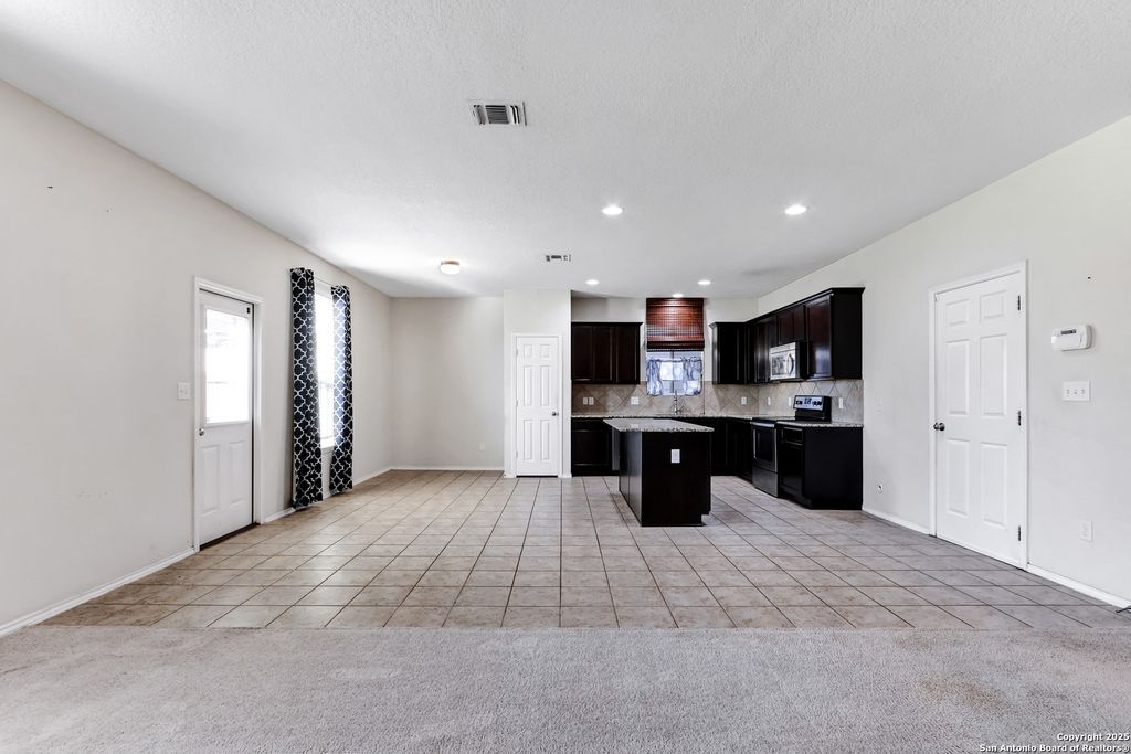 Photo of 8811 SILVER CITY, San Antonio, TX 78254 (MLS # 1840995)